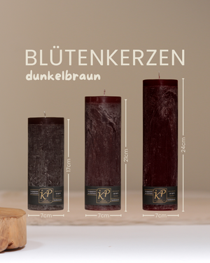 Blütenkerzen in dunkelbraun in drei Größen mit Angaben zu Höhe und Durchmesser.